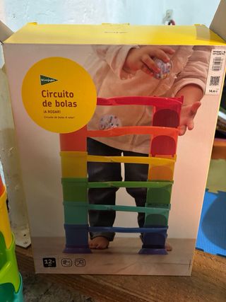 Circuito de bolas infantil con caja