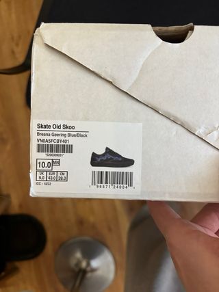 Vans Old Skool Negras con Cordones Azules