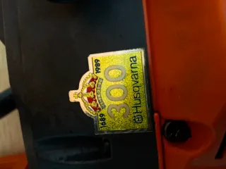 Motosierra Husqvarna 61 Edición 300 Aniversario