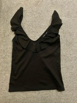 Camiseta tirantes Stradivarius negra talla L