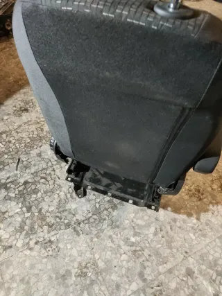 Asiento Izquierdo Mercedes Vito 2020