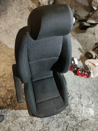 Asiento Izquierdo Mercedes Vito 2020