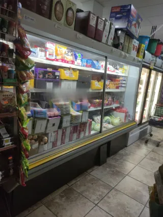 Mural Frigorífico 2,5m Lácteos y Charcutería