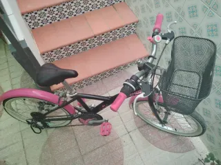 Bicicleta paseo niña rosa negra