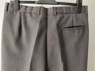 Traje de novio negro 3 piezas