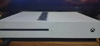 Xbox One S Blanca con Caja