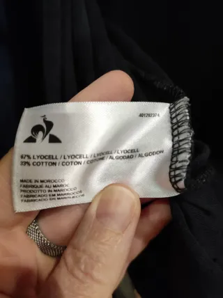 Blusa Coq Sportif Negra Espalda Abierta