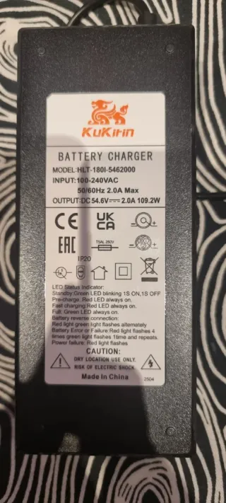 Cargador y Asiento Patinete KUKIRIN