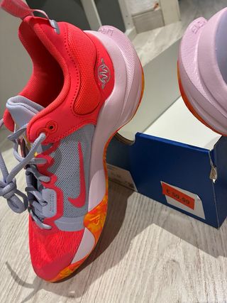 Zapatillas Baloncesto talla 40 Nike Giannis