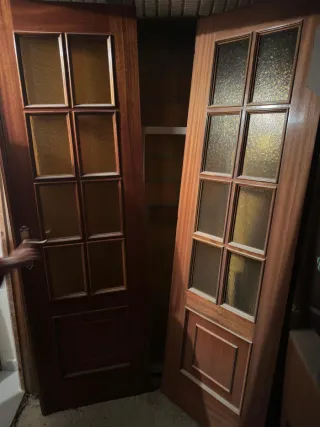 Puertas de interior de madera con cristal