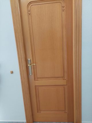 Puertas de madera maciza roble