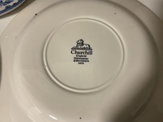 Vajilla Churchill Antigua Azul y Blanca