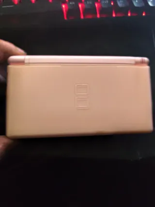 Nintendo 3DS Roja ( para piezas) + DS Lite rosa