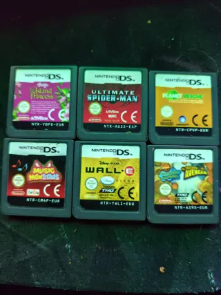 Nintendo 3DS Roja ( para piezas) + DS Lite rosa