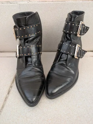 Botines Stradivarius Talla 39 Hebillas