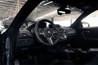 BMW M2 PERFORMANCE