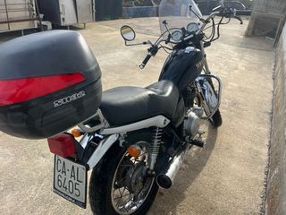 Yamaha Special 250 Negra