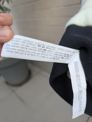 Chaqueta Zara con pelo en mangas. Talla S.