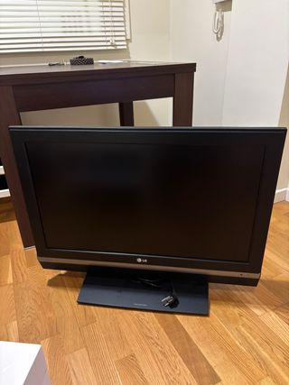 Televisión LG 32" pulgadas