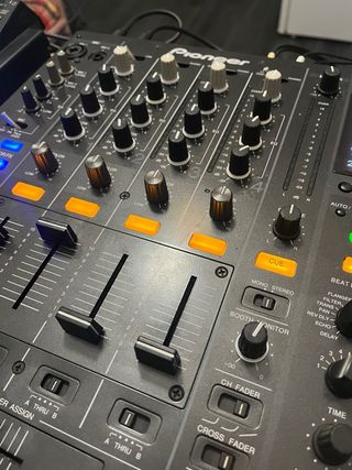 Pioneer DJM-800 Mezclador Profesional