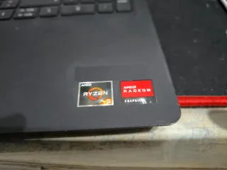 Dell Inspiron 15 3515 Negro