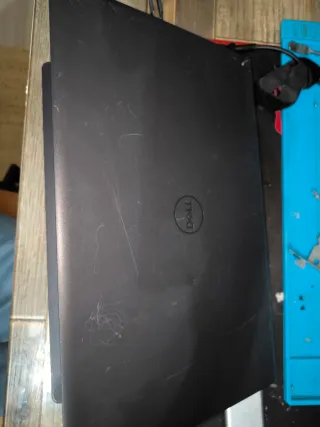 Dell Inspiron 15 3515 Negro