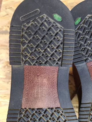 Zapatos de piel marrones