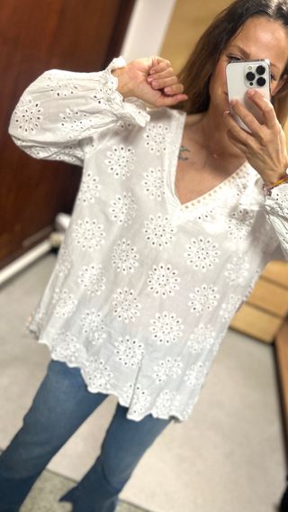 Túnica Be'lieve bordados + Zara vaqueros * M/L