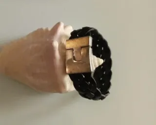 Bracciale in cuoio intrecciato