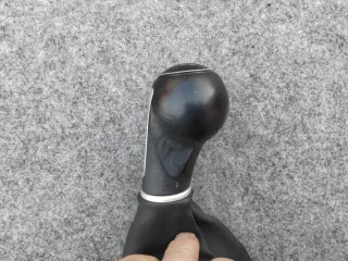 Pomo con fuelle seat ibiza 6J 2009