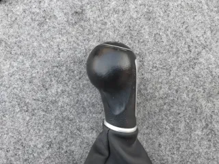 Pomo con fuelle seat ibiza 6J 2009