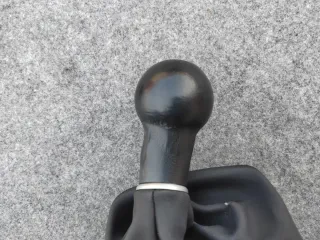 Pomo con fuelle seat ibiza 6J 2009