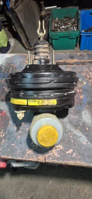 Servo y Bomba Freno Nissan Terrano 2