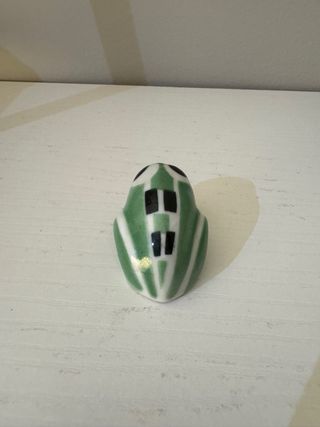 Figura sargadelos cerámica rana verde y blanca