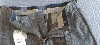 Pantalón de vestir Sfera Men gris