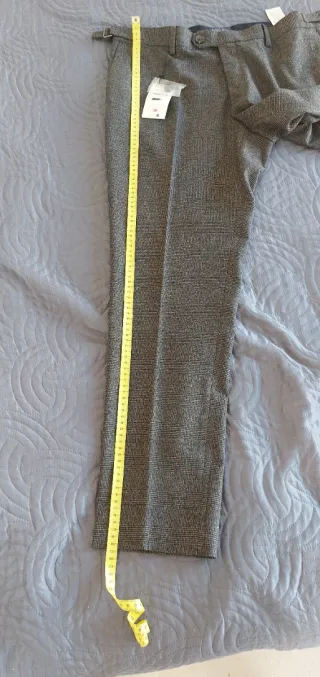 Pantalón de vestir Sfera Men gris