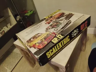 Scalextric rally GP.12 Renault 5 ford fiesta