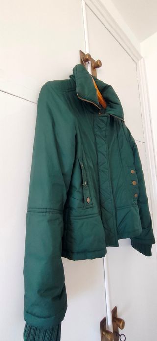 Chaqueta bomber verde Mango