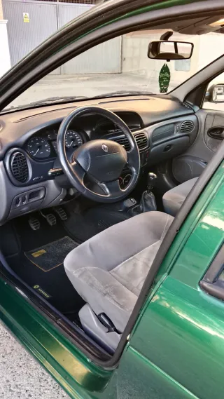 Renault Megane 2001