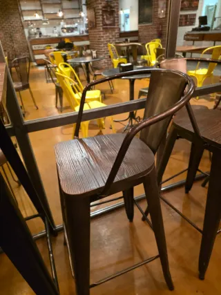 Silla alta madera y metal