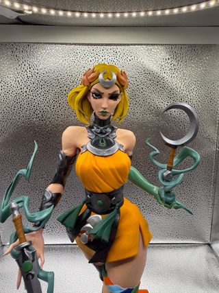Statua Figure Melinoe Hades 2