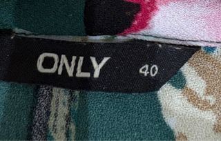 Kimono/Kaftán ONLY estampado floral verde