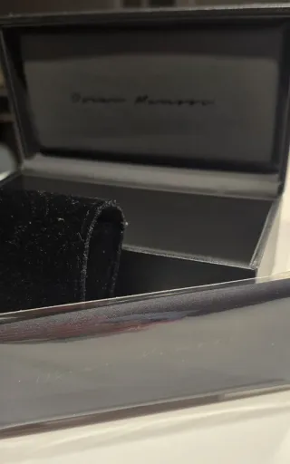 Montura gafas Óscar Mamooi listas para graduar.