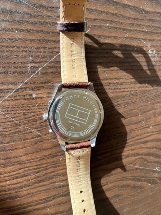 Reloj Tommy Hilfiger Marrón y Dorado