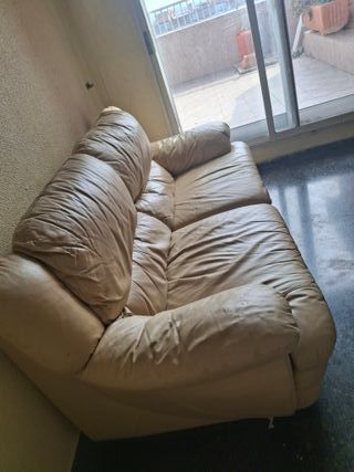 Sofá de 3 plazas en polipiel beige