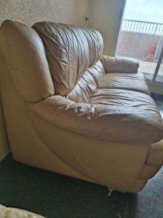 Sofá de 3 plazas en polipiel beige