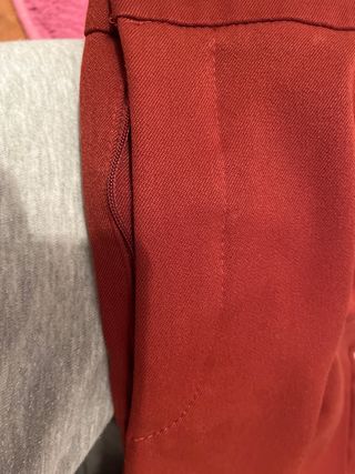 Pantalón casual rojo