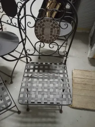 Coppia sedie vintage in metallo con mosaico