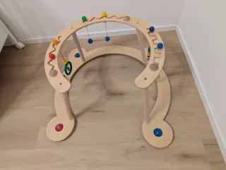 Palestrina in legno per neonati