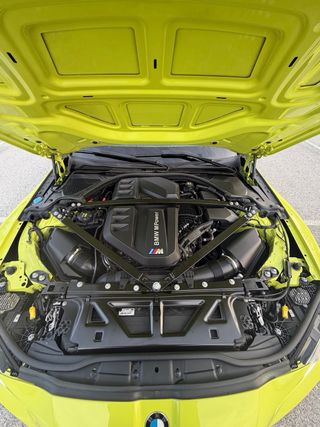 BMW M4 COMPETITION G82